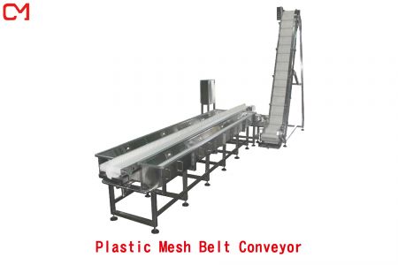 Plastic mesh belt conveyor.